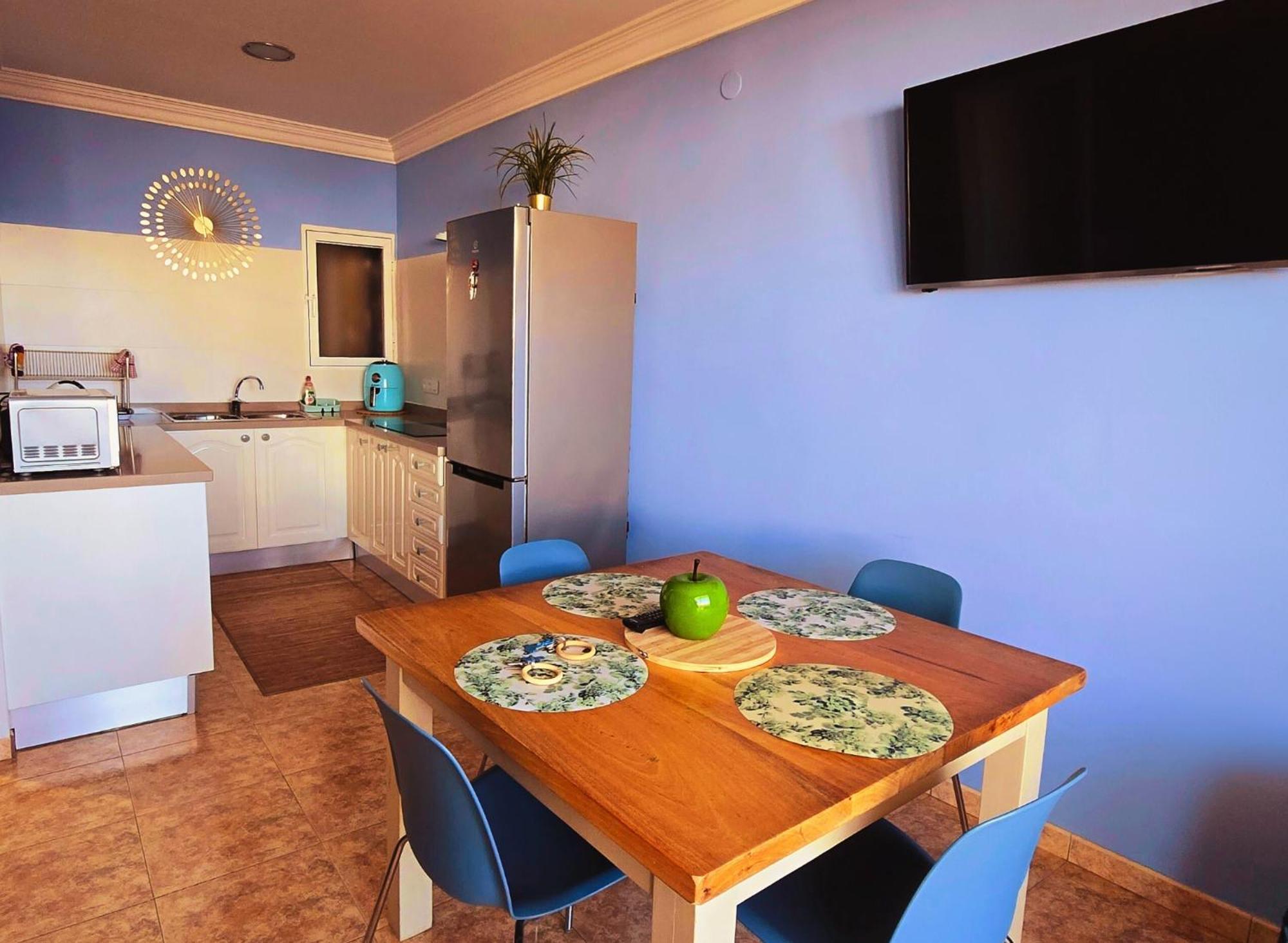 Casita Canaria Playa Beachfront Access & Lateral Ocean View With Terrace *